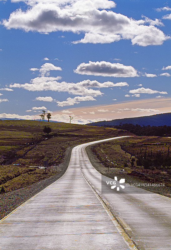 在前往纳塔莱斯港的路上图片素材