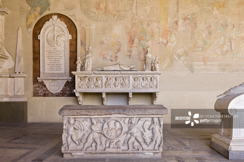奇迹广场、 Camposanto Monumentale西画廊、罗马石棺和 Della Gherardesca 家族墓图片素材