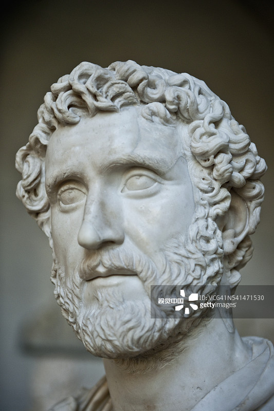 Glypotek博物馆的雕塑胸像图片素材