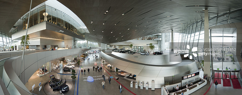 宝马世界：终极宝马汽车和摩托车交付中心图片素材