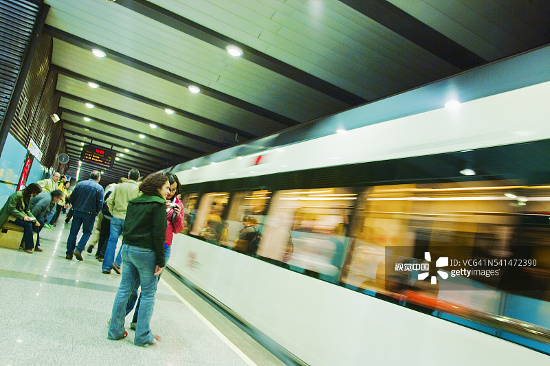 地铁通勤者图片素材