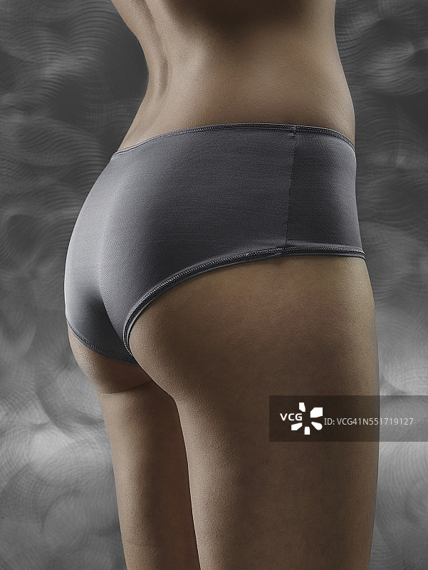 穿内衣的女人图片素材