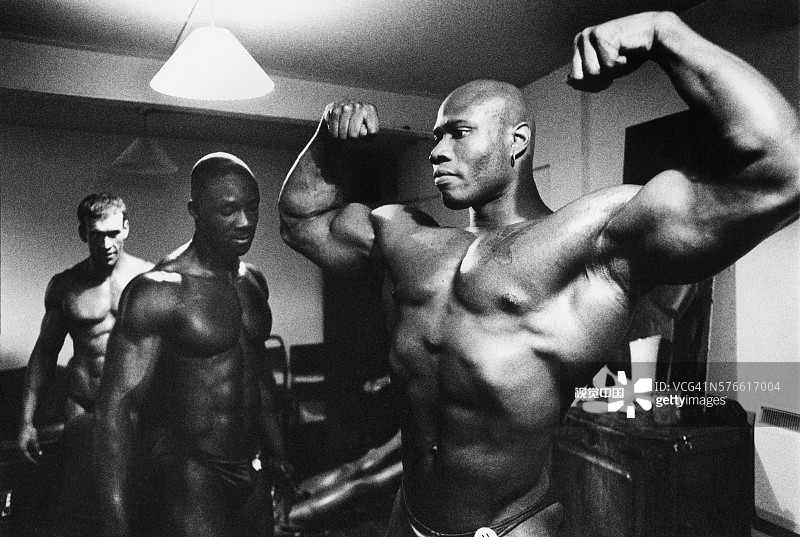 哈克尼帝国剧院的健美比赛选手图片素材