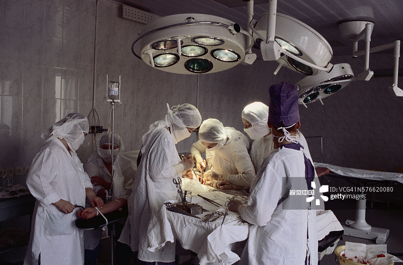 西伯利亚医院的子宫切除手术图片素材