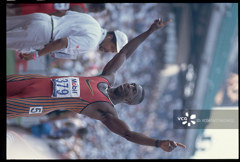 迈克尔·约翰逊在奥运选拔赛上图片素材