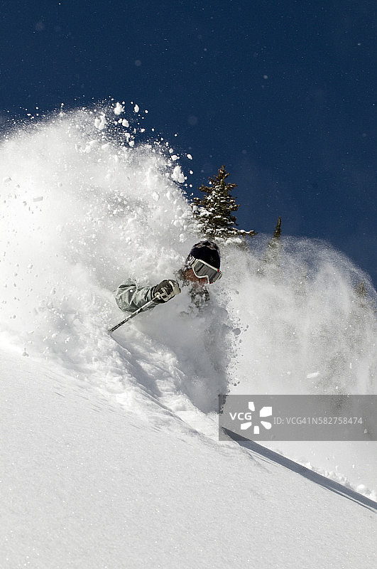阿尔塔滑雪胜地粉雪滑雪图片素材