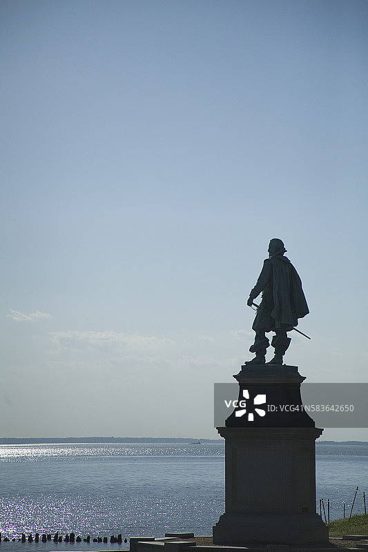 詹姆斯敦的约翰·史密斯船长雕像图片素材