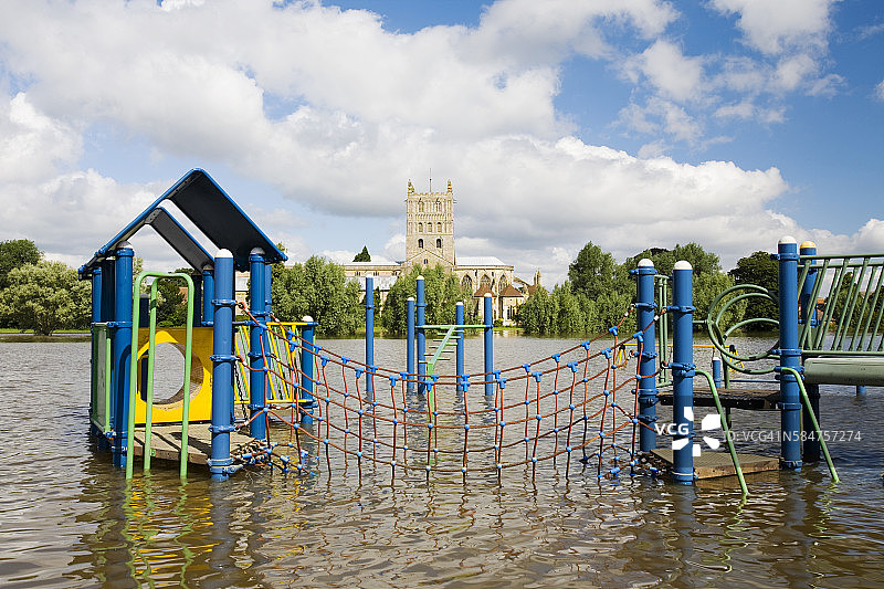 2007年7月20日英国中南部暴雨洪灾，格洛斯特郡告急图片素材