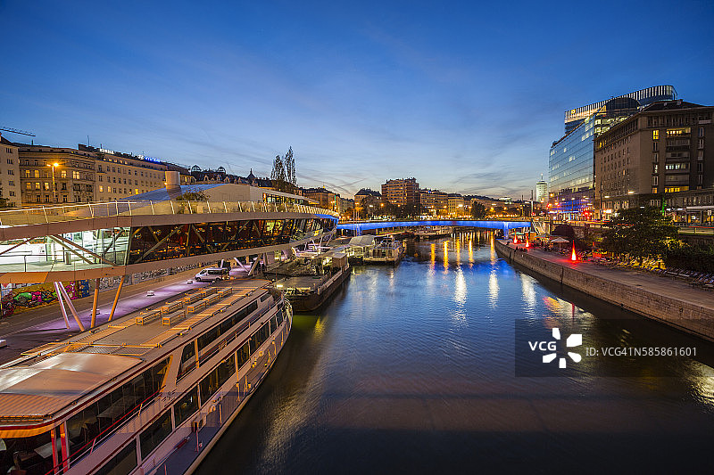 维也纳多瑙河运河图片素材