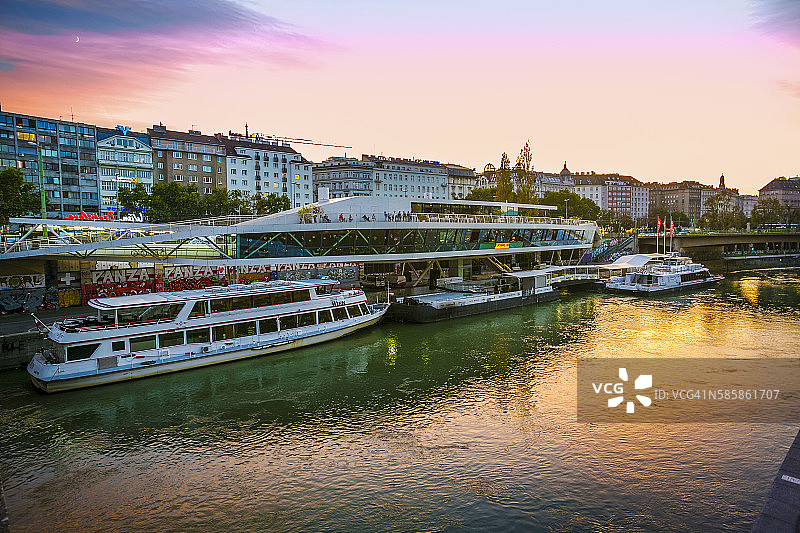 维也纳多瑙河运河图片素材