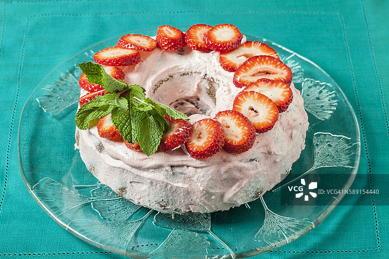 草莓蛋糕图片素材