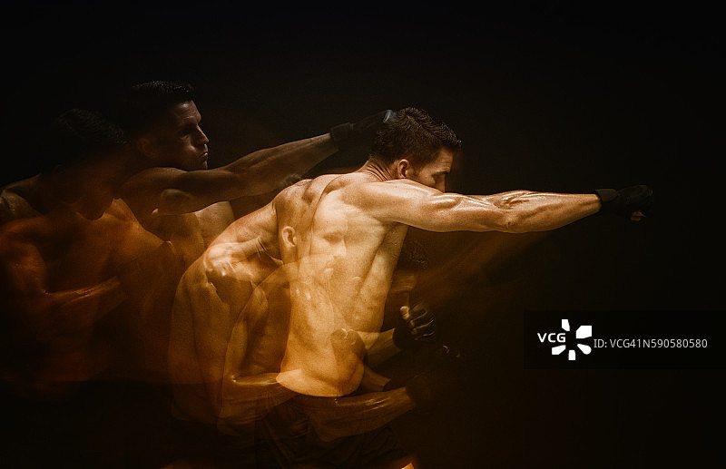 多重曝光 - 健壮的男人出拳图片素材