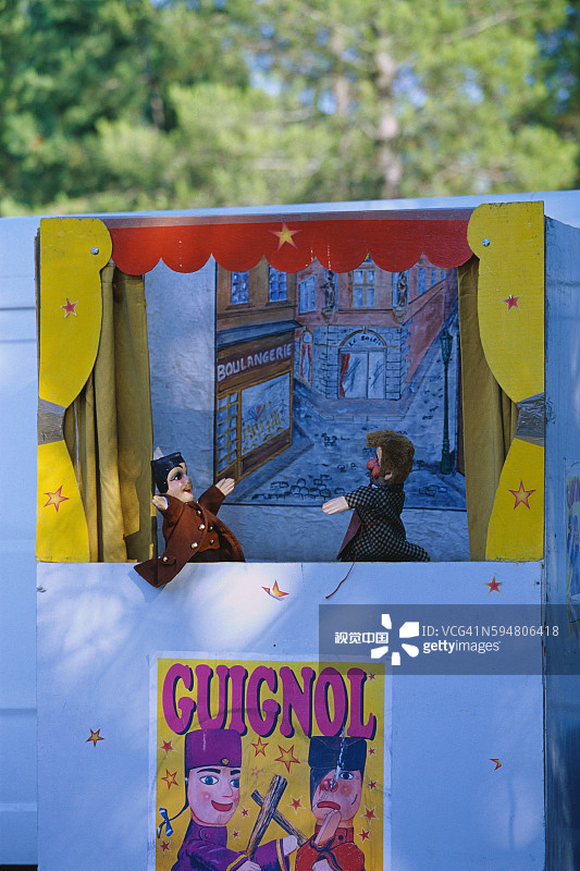 潘趣和朱迪表演图片素材