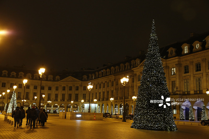 旺多姆广场，巴黎图片素材