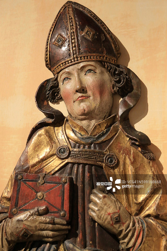 锡安的圣狄奥多勒斯，施瓦本大师，1500年，祭坛饰板碎片，椴木，晚期彩色。斯特拉斯堡圣母院博物馆作品图片素材