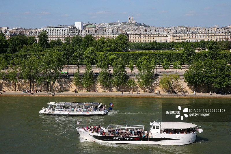 巴黎塞纳河和杜乐丽花园图片素材