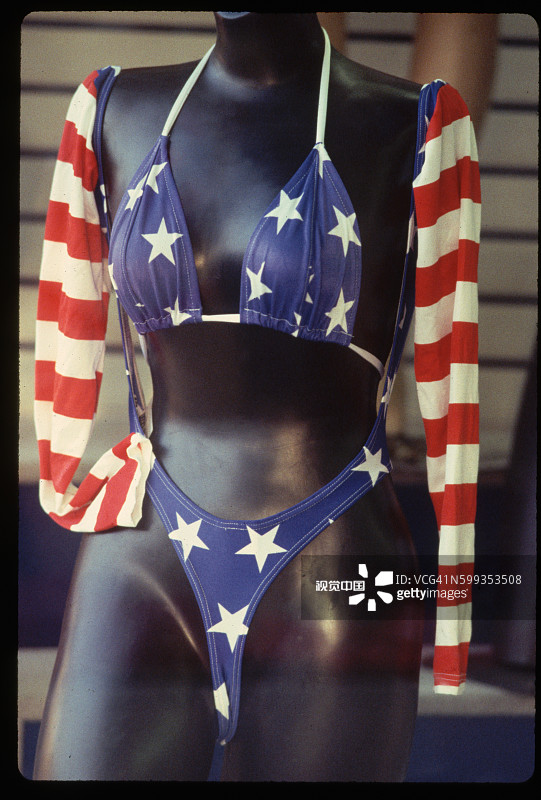 星条泳衣图片素材