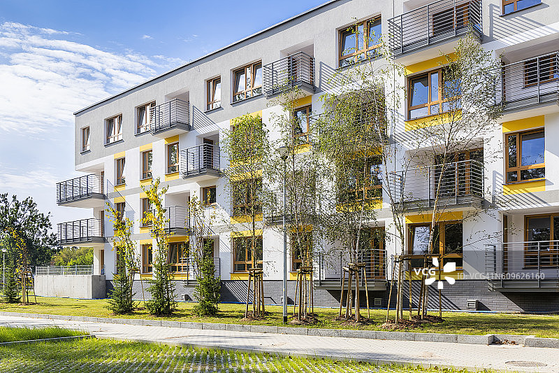 现代公寓建筑，波兰，华沙图片素材