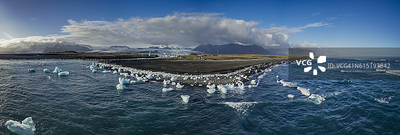 冰岛Breidamerkursandur冰山（顶视图）图片素材
