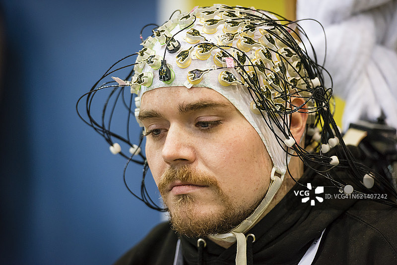 在瑞士克洛滕举办的首届“Cyborg Olympics”电子人竞技大赛图片素材