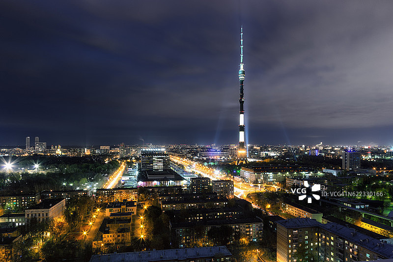 莫斯科奥斯坦金诺区及电视塔夜景图片素材