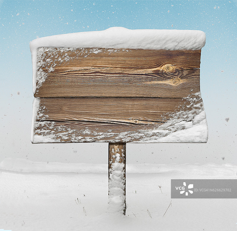 雪地木制路标图片素材