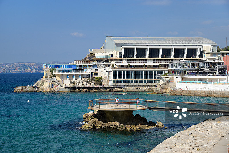 马赛游泳池图片素材