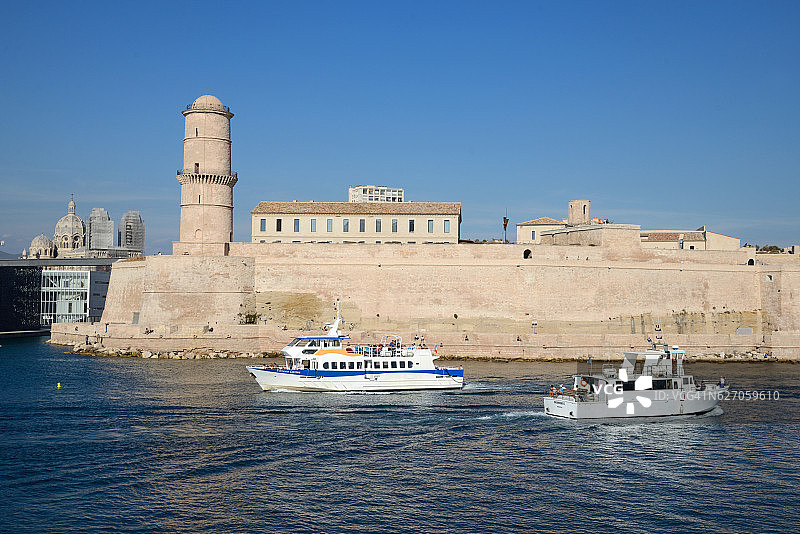 马赛老港的圣让堡图片素材