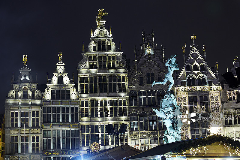 安特卫普大广场的布拉博喷泉图片素材