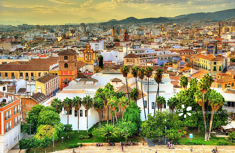 从阿尔卡萨瓦看西班牙安达卢西亚的马拉加图片素材