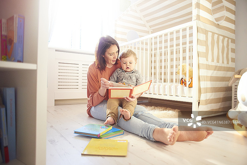 故事时间图片素材