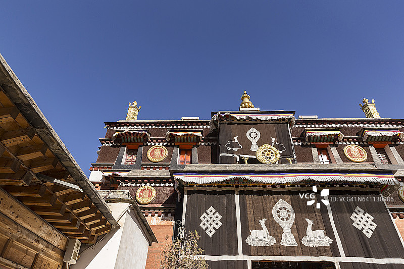 拉卜楞寺的佛教建筑图片素材