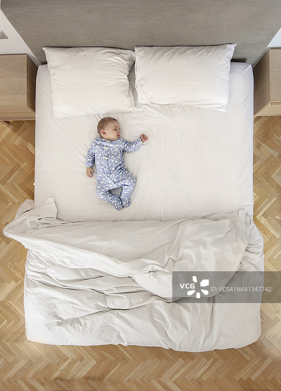 床上家庭图片素材