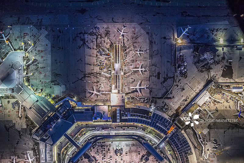 旧金山国际机场夜景航拍图片素材