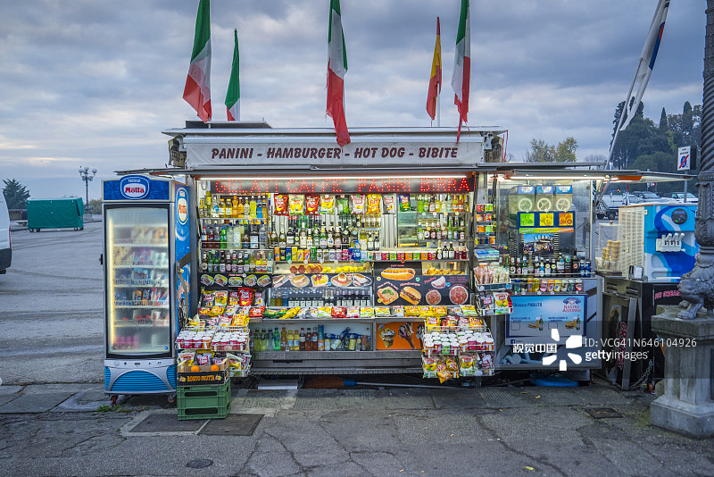 米开朗琪罗广场的食品摊位图片素材