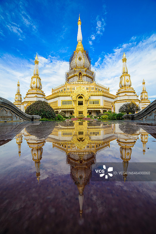 玛哈 Chedi Chai Mongkhol图片素材