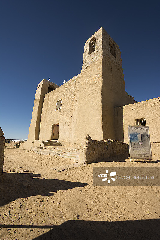 阿科马普韦布洛的圣埃斯特万德尔雷传教教堂，1629年图片素材