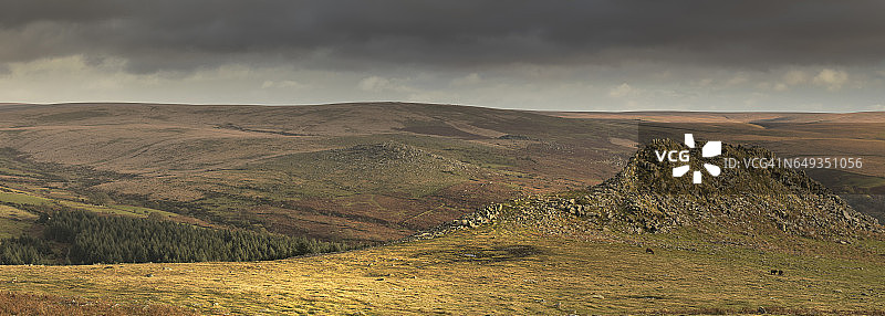 德文郡达特穆尔的皮革山顶图片素材
