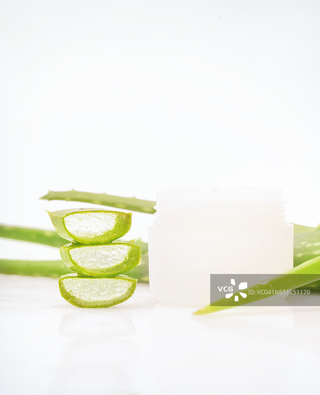 天然有机芦荟霜图片素材