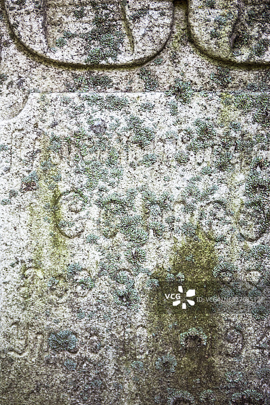 古老墓碑的石头表面图片素材