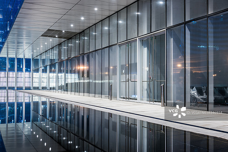 空旷的城市广场图片素材