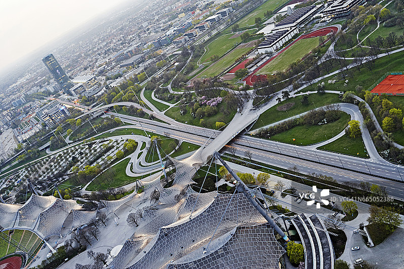 格奥尔格-布劳克勒环路和304高速公路的航拍景色图片素材