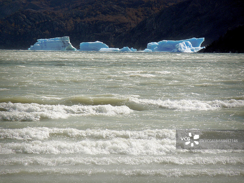 智利百内国家公园的冰山图片素材