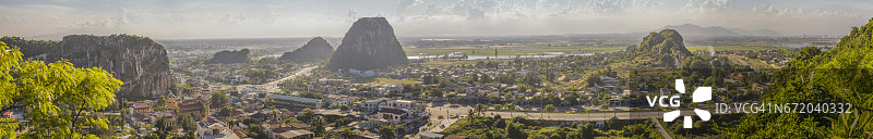 从五行山俯瞰岘港市全景图片素材