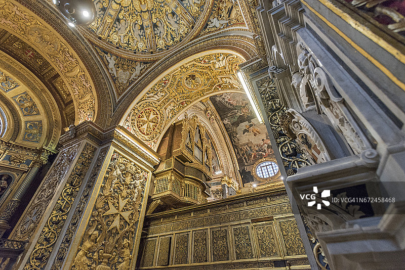 马耳他瓦莱塔圣约翰大教堂装饰内景图片素材
