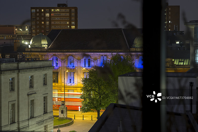 伦敦屋顶的日夜配对图片素材