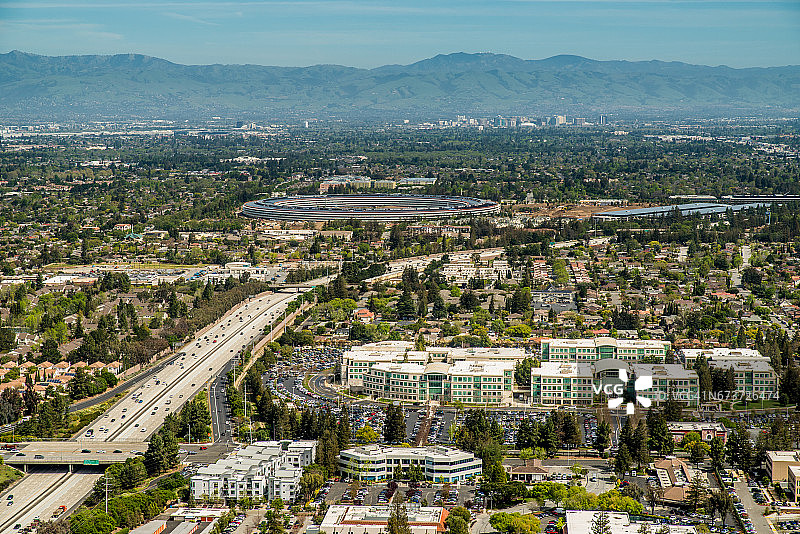 加州库比蒂诺的苹果公司总部图片素材