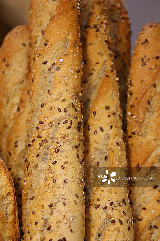 多籽全麦面包图片素材