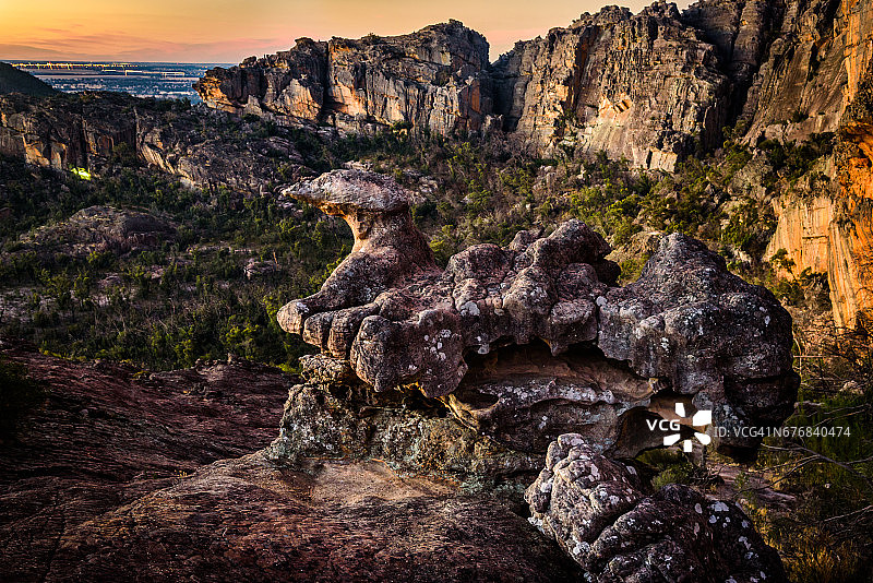 维多利亚州格兰屏国家公园斯塔皮尔顿山脚下图片素材