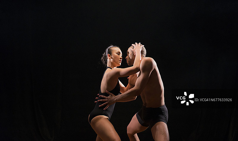 现代舞图片素材